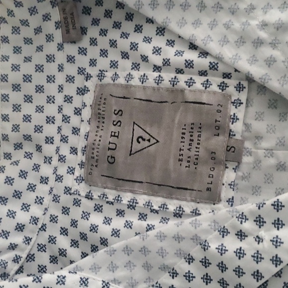 Guess men dress shirt - Picture 2 of 5